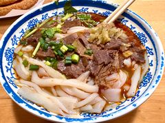 -魏旺湖北正宗牛肉面(硚口公园店)