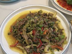 雪菜牛肉丝-食光慢宴·安吉土菜馆