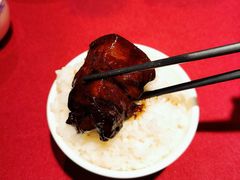 吉士红烧肉-老吉士酒家(天平路店)