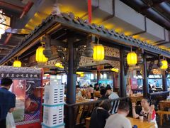 -八一好吃街·高品美食广场