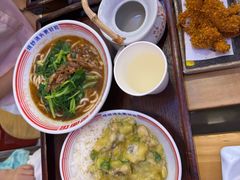-哈灵现炒本帮面(宁波路店)
