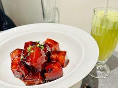 -HOMES上海本帮菜(襄阳公园店)