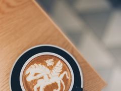热拿铁-大酉·M Coffee(北京美术馆店)