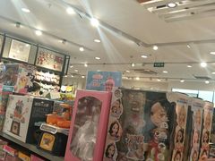 -三福时尚(三峡广场华夏银座店)