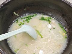 -花馬肆.云南过桥米线(汉神购物广场现场熬汤店)