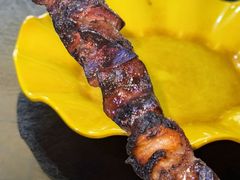 -烤肉小伙烤肉店