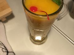 -新大咀港式茶餐厅(宝山万达店)