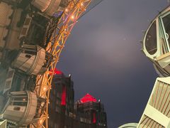 游乐设施-影汇之星8字形摩天轮