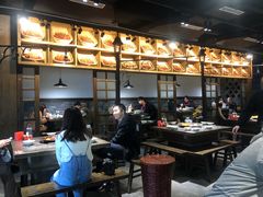 -红九格老火锅(三峡广场店)