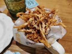 -秘密旅行Bonjour(黑金冠 江南西店)