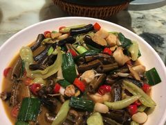 -梁家大院•农家菜(昆山会展中心店)