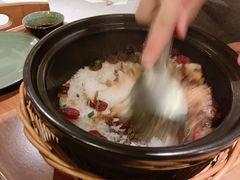 式腊味煲仔饭-狐狸爱上椰子鸡(滨江星光大道店)