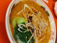 -拉面莊夢語＆中华料理八椿