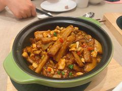 咸鱼鸡粒茄子煲-尚一汤 广东炖汤(金桥国际店)