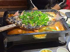 -夯鱼烤鱼·尔滨地标美食(中央商场店)