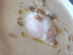 大葱和土豆浓汤伴温泉蛋-FISH&POTATO Cō(地中海美食 万象城店)