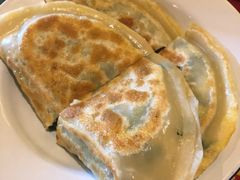 -闯关东东北农家菜(崂山石老人店)