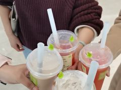 -奈雪的茶(金地广场店)