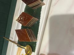 -悦得闲广式点心茶楼(蓝鲸世界店)