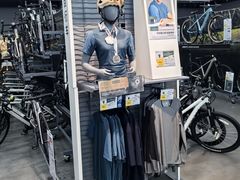 -迪卡侬(越秀公园店)