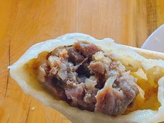 -敖特尔布里亚特美食坊(世纪花苑店)