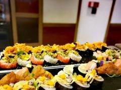 -大中华希尔顿酒店-念自助餐·嗨啤·小龙虾