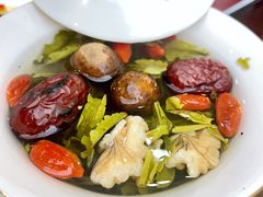 八宝盖碗茶-清真·伊然轩青海特色美食