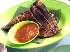 -明记烧鱼美味店