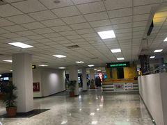 -班达拉奈克国际机场