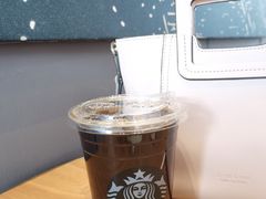 -星巴克(成都东站店)