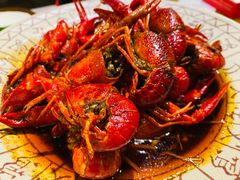 特色十三香小龙虾-有位虾匠·粗粮土菜小馆(市北店)