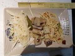 -尚尚签自助串串(宝桐路店)