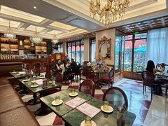 -秘密旅行Bonjour(黑金冠 江南西店)