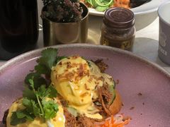 -FLOVIE FLORIST CAFE