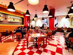 -城市大道红炉披萨烘焙坊