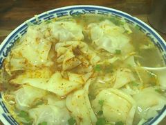-胖子馄饨坊(天目大厦东南)