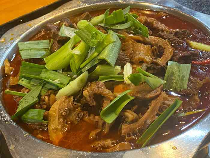 芳芳牛杂(大成路总店)-"晚上去看看江景,然后肚子有点饿了,其实也.