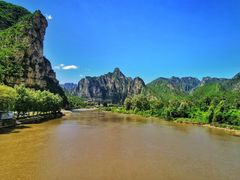 -孤山寨风景区