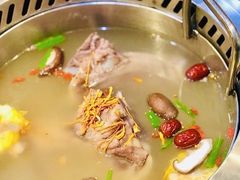 -阿二骨煲(新天地店)