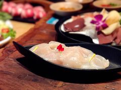 -老牌坊云南鱼豆花火锅(嵩山店)