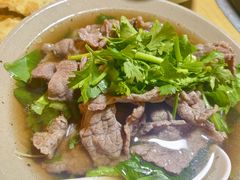 -大众跷脚牛肉馆·非遗传承单位(峨眉山店)