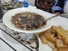 -牛庄高晓山风味馅饼城(海城店)