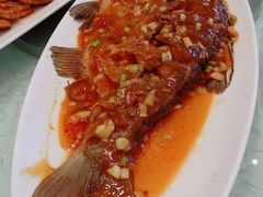 武昌鱼-亢龙太子酒轩(东湖店)