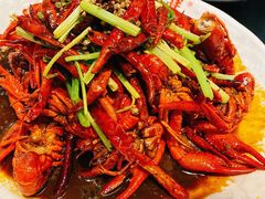 -沪小胖小龙虾(淮海中路旗舰店)