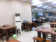 大堂-阁瑞居闫记卤煮(乔庄北街店)