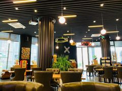 大堂-汽车博物馆主题餐厅