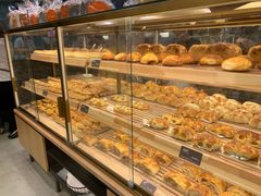 -Bread Talk 面包新语(荟聚店)