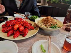 -巴厘龙虾·榜首油焖大虾(音乐学院·沿江酒馆店)