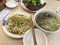 小杂汤-鸡鸣汤包(广东路店)