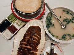 -梅利汴京烤鸭•开封豫菜地标店(东司门店)